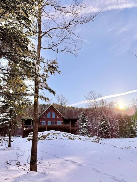 Luxury Log Cabin w/View | Spa Baths + AC