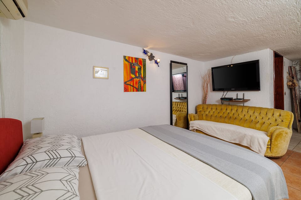 Apartments Andrijanic - Unit 378791-13