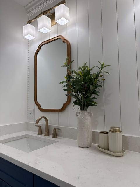 Mountain Luxury Retreat image 5