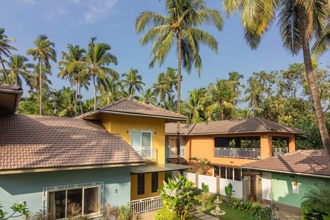 Best Service! Luxury 4 BDR in Center of Candolim