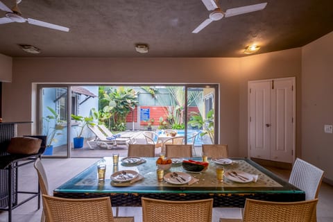 Private Villa w Pool 700m Beach D2