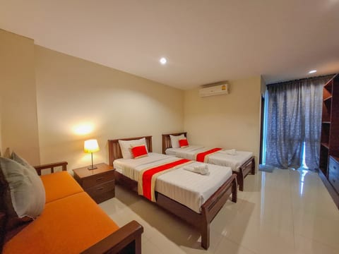 Twin Rooms with a Pool /15mins walk to View Point