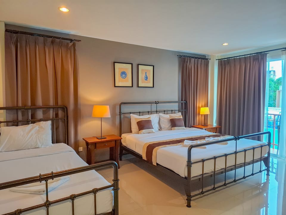 Affordable Suite. Service, Pool, close to Beach - Pattaya City