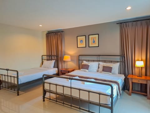 Affordable Suite. Service, Pool, close to Beach