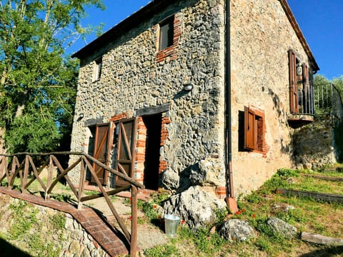Ruhiges Ferienhaus mit Garten und Panoramablick