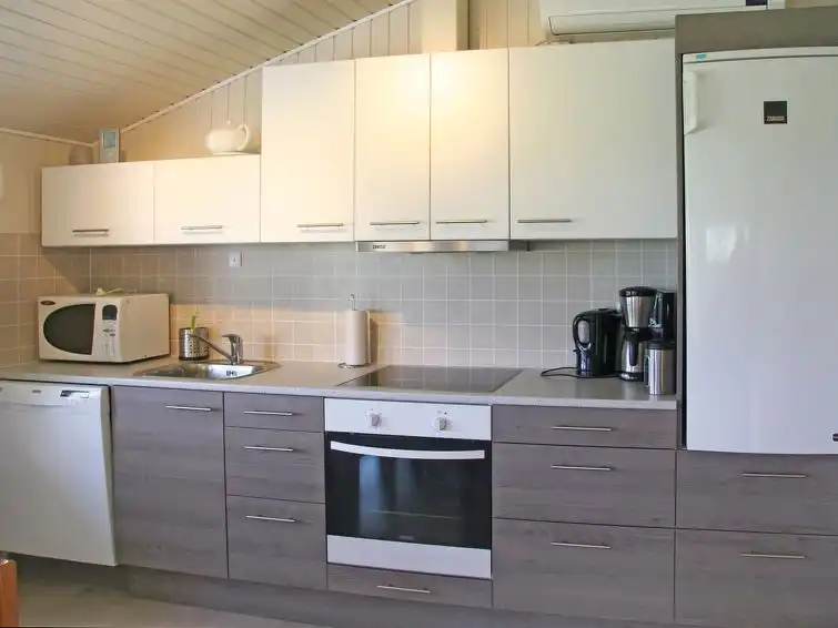 Kitchen - Ilya - 1km from the sea in NE Jutland - Storvorde