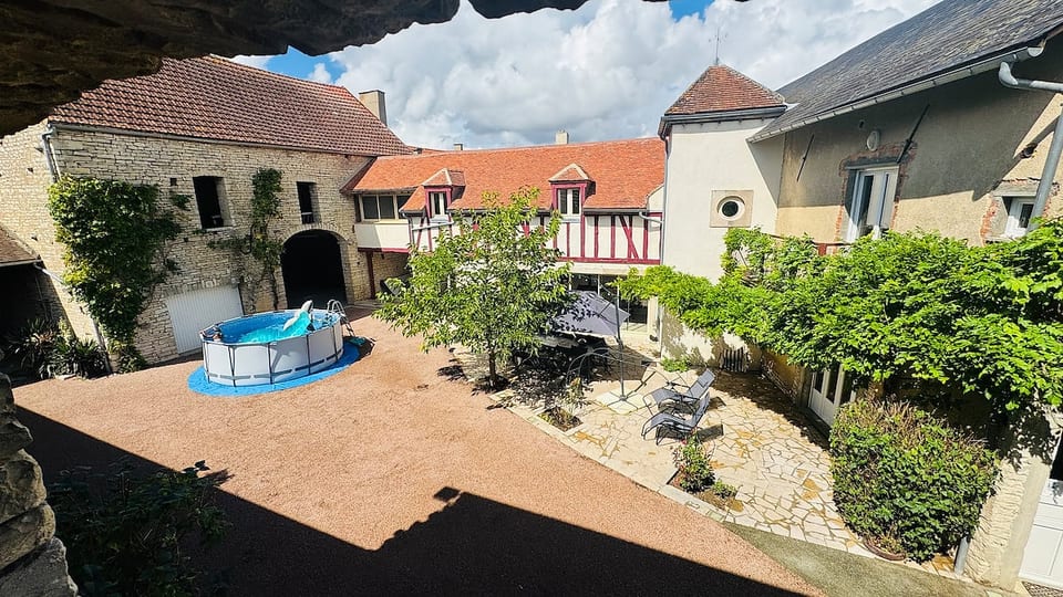 The Burgundian Farm Pool & Spa image 1