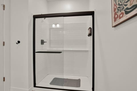 Modern 2BR OTR | Pool, Gym, Prime Location
