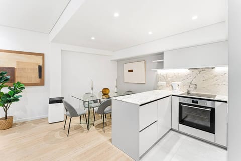 Boa Hora Luxe | Stylish Two-Bedroom Flat