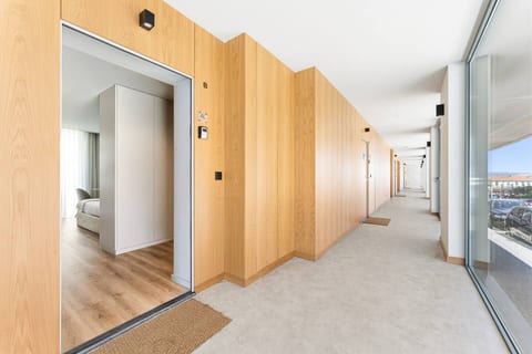 The Telhado Studio | Modern Gaia Stay