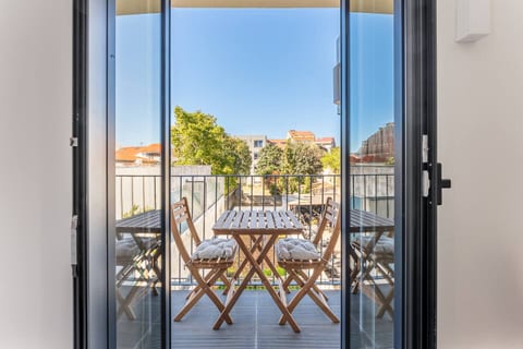 Modern Boavista Studio | Metro & Balcony