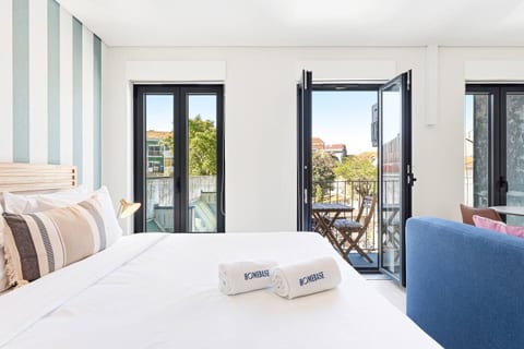 Modern Boavista Studio | Metro & Balcony