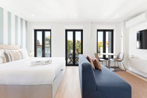 Modern Boavista Studio | Metro & Balcony