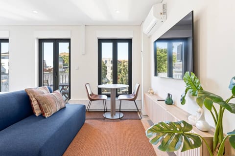 Modern Boavista Studio | Metro & Balcony