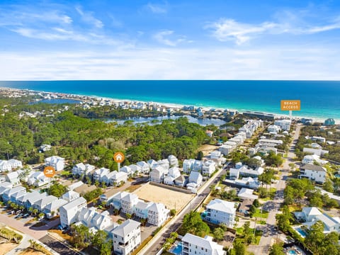 Steps to beach access in chic coastal community with pool