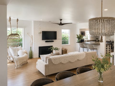 Manhattan Beach Summer House — 5 min walk to sand