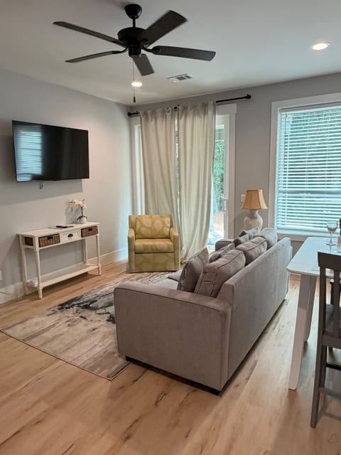 1 bedroom apartment; WALK to BEACH