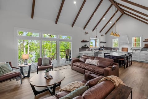 Lakefront Escape w/ Dock, Hot Tub & Game Room