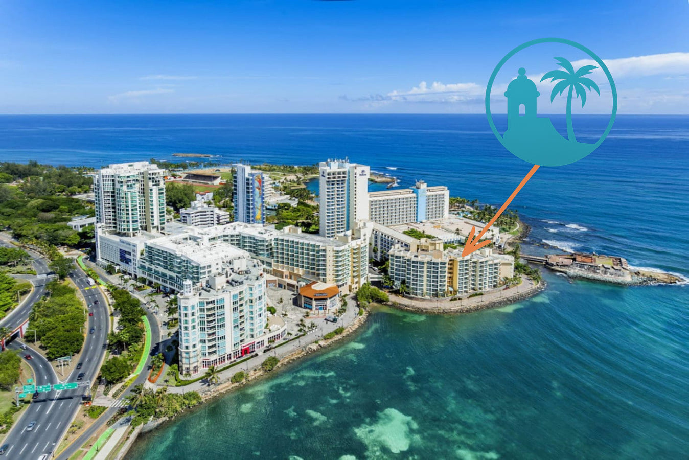 Waterfront Studio in Condado with Balcony Pool and Hot Tub
