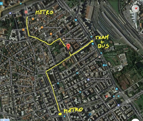 Well-connected to the center and the eastern suburbs