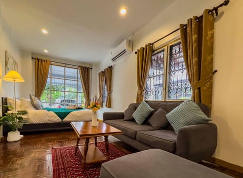 3BR House Near Airport & Old City