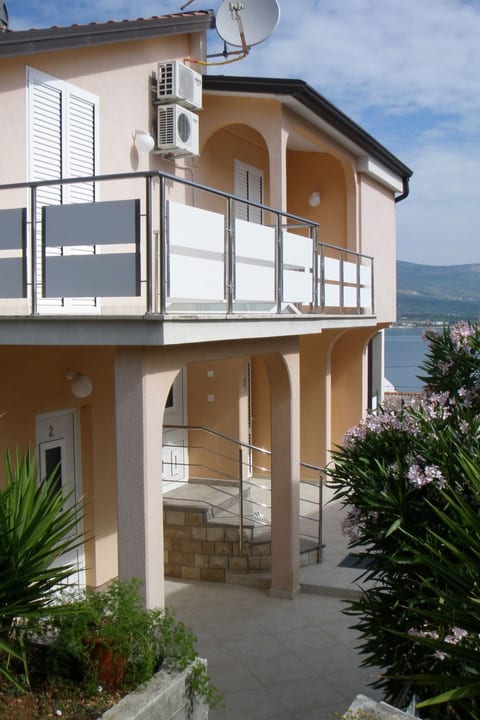 VILLA JELICA