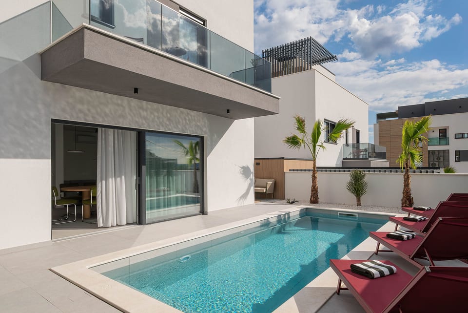 Villa Respiro Residence North - Unit 378813-13