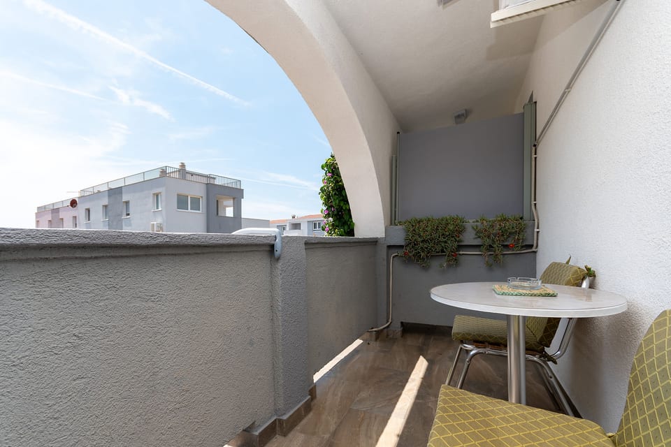 Apartments Slavica near beach - Unit 378819-13