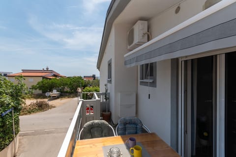 Apartments Slavica near beach - Unit 378820-13