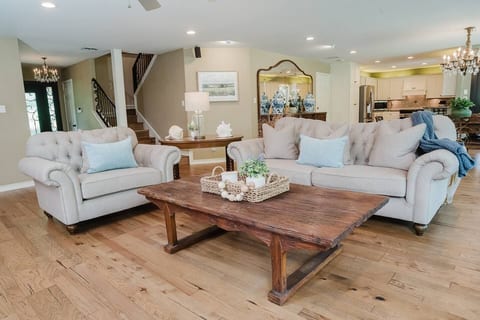 Red Barn Lake House