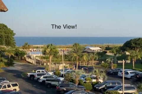 Big Ocean & Pool Views from private 3rd floor balcony!