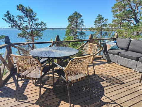 Farleden Seaside Getaway