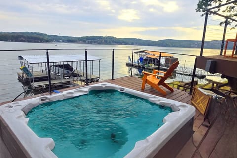5BR Lakefront Home | Hot Tub + Dock + Epic Views