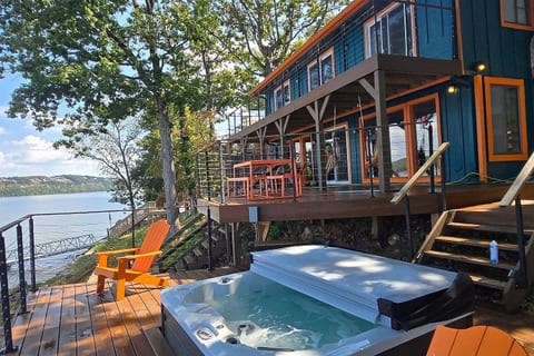 5BR Lakefront Home | Hot Tub + Dock + Epic Views