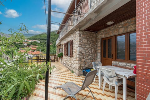 Apartments Steps from the Sea - Unit 378758-13