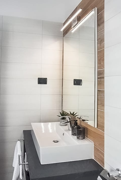 Villa Tara - Unit 378828-13