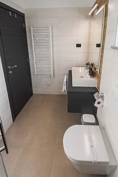 Villa Tara - Unit 378828-13