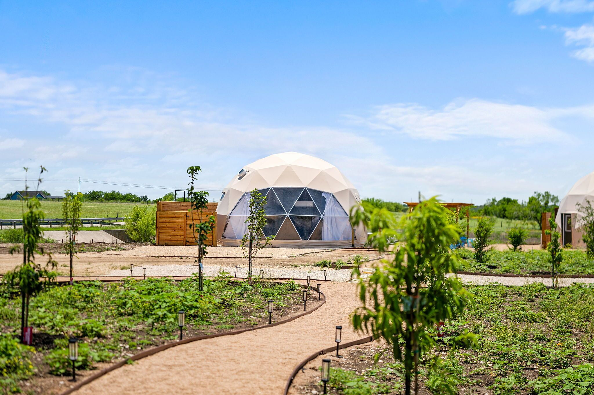 Stargazer Dome Retreat - Holiday Home