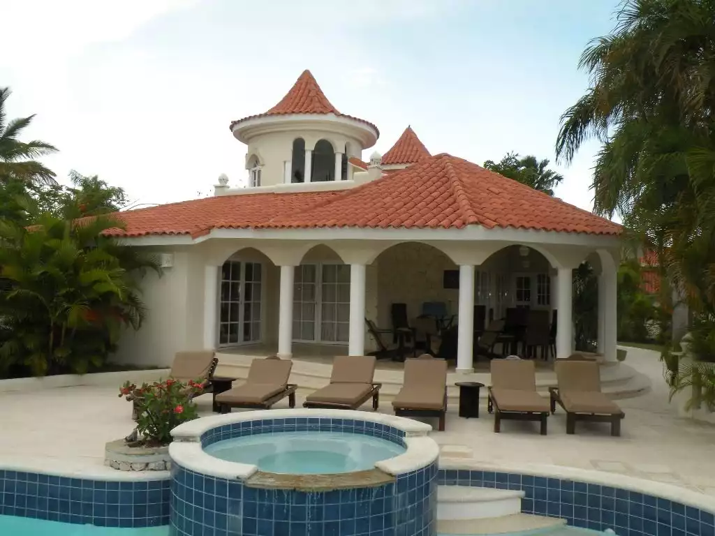 Plenty of pool deck seating - Villa in Paradise - Puerto Plata