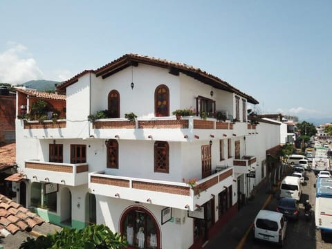 Condo Mexicana
