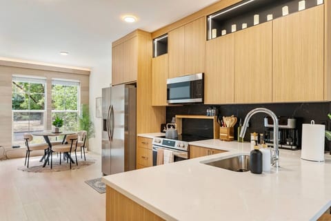 No Surprises, Just Beautiful Space - 2 Ensuites