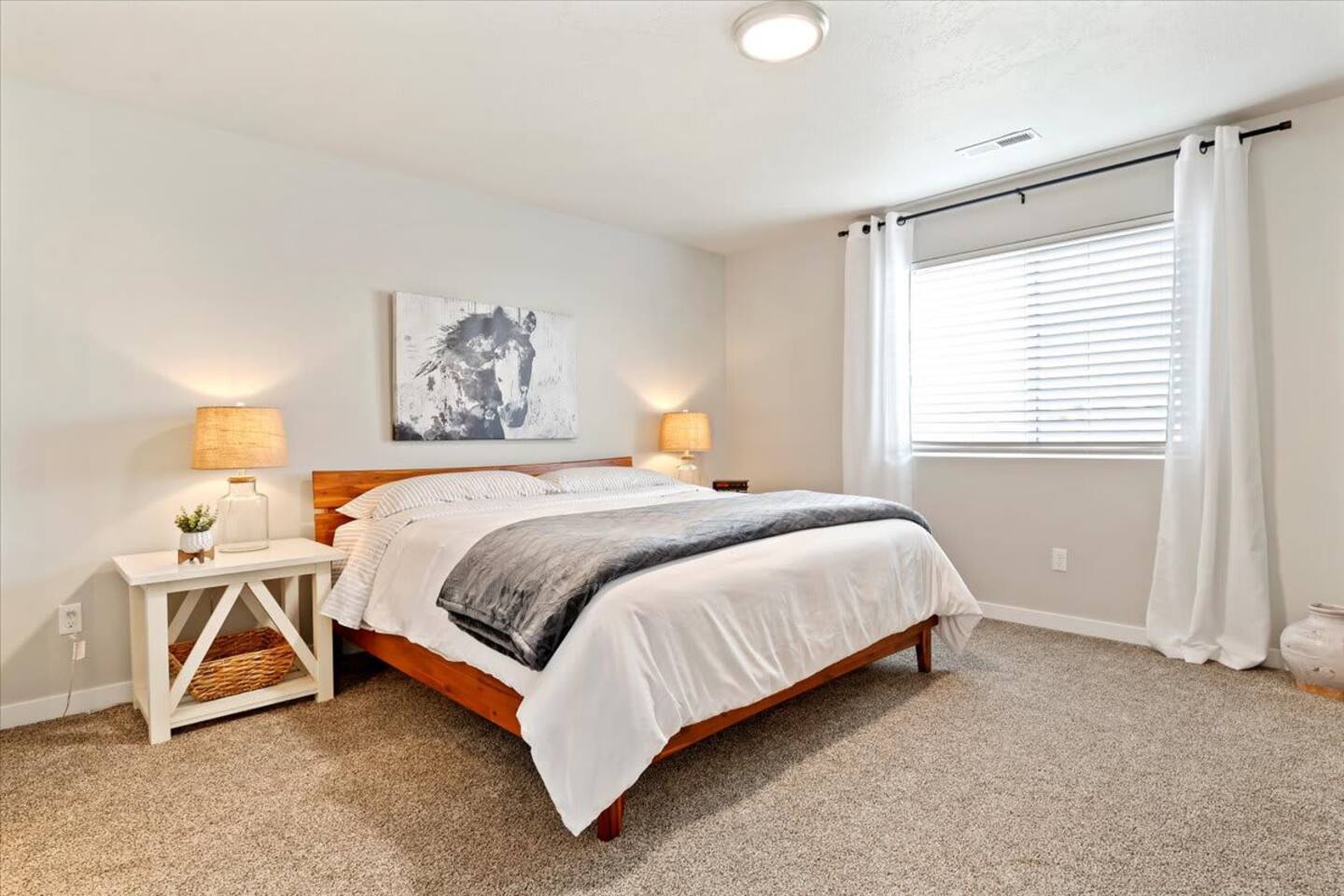 new-model-like-home-in-meridian-with-3-bedrooms/