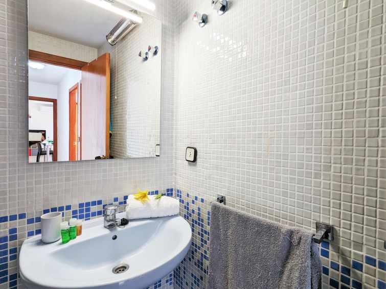 Bathroom / Wellness Bathroom / Wellness - Coblanca XVI - Benidorm