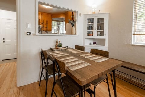 Bright and welcoming main living area with an open layout for relaxing or gathering.