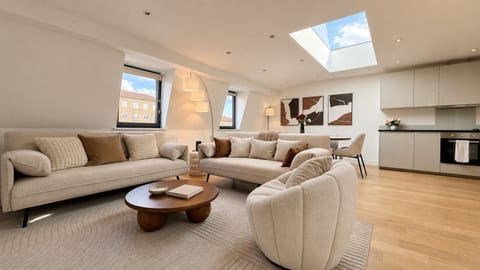 lounge (2)