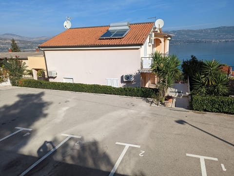 VILLA JELICA