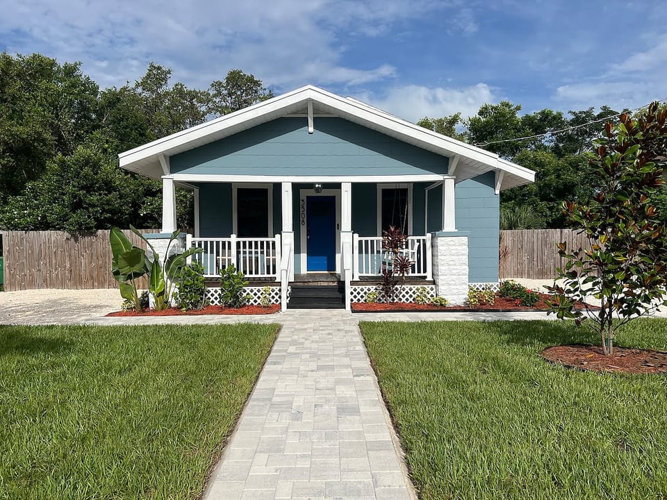 Tampa Heights Prohibition Era Bungalow image 1