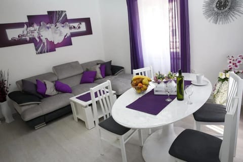 Apartments Old Town Stone Suites - Unit 211675-16