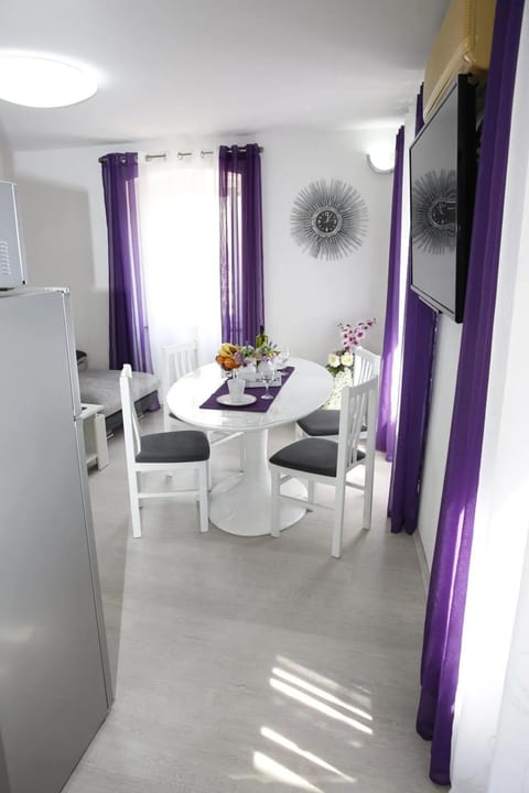 Apartments Old Town Stone Suites - Unit 211675-16