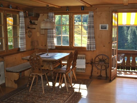 Egga Hus Appartement/Fewo, Dusche oder Bad, WC 3½-Zimmerwohnung